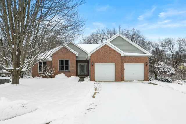 $450,000 | 5105 Willowbend Trail, Kalamazoo, MI 49009