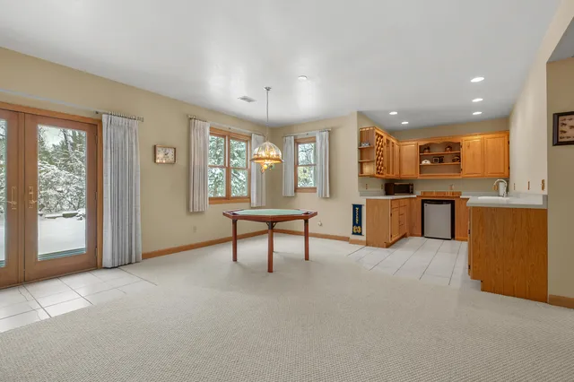 $450,000 | 5105 Willowbend Trail, Kalamazoo, MI 49009