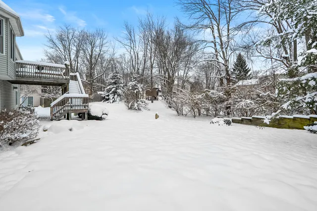 $450,000 | 5105 Willowbend Trail, Kalamazoo, MI 49009