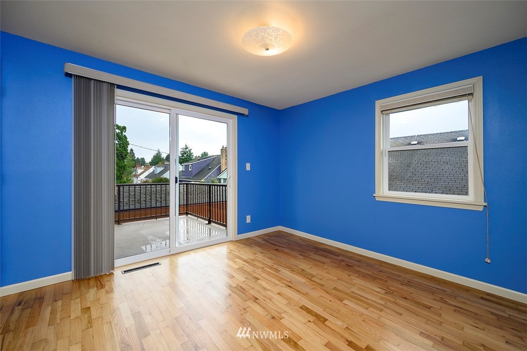 4808 Southwest Hanford Street Seattle, WA 98116 - Photo 10 of 17