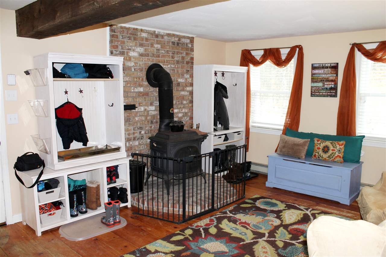 56 Woodbury Road New Boston, NH 03070 - Photo 3 of 39 Gallery Image 3