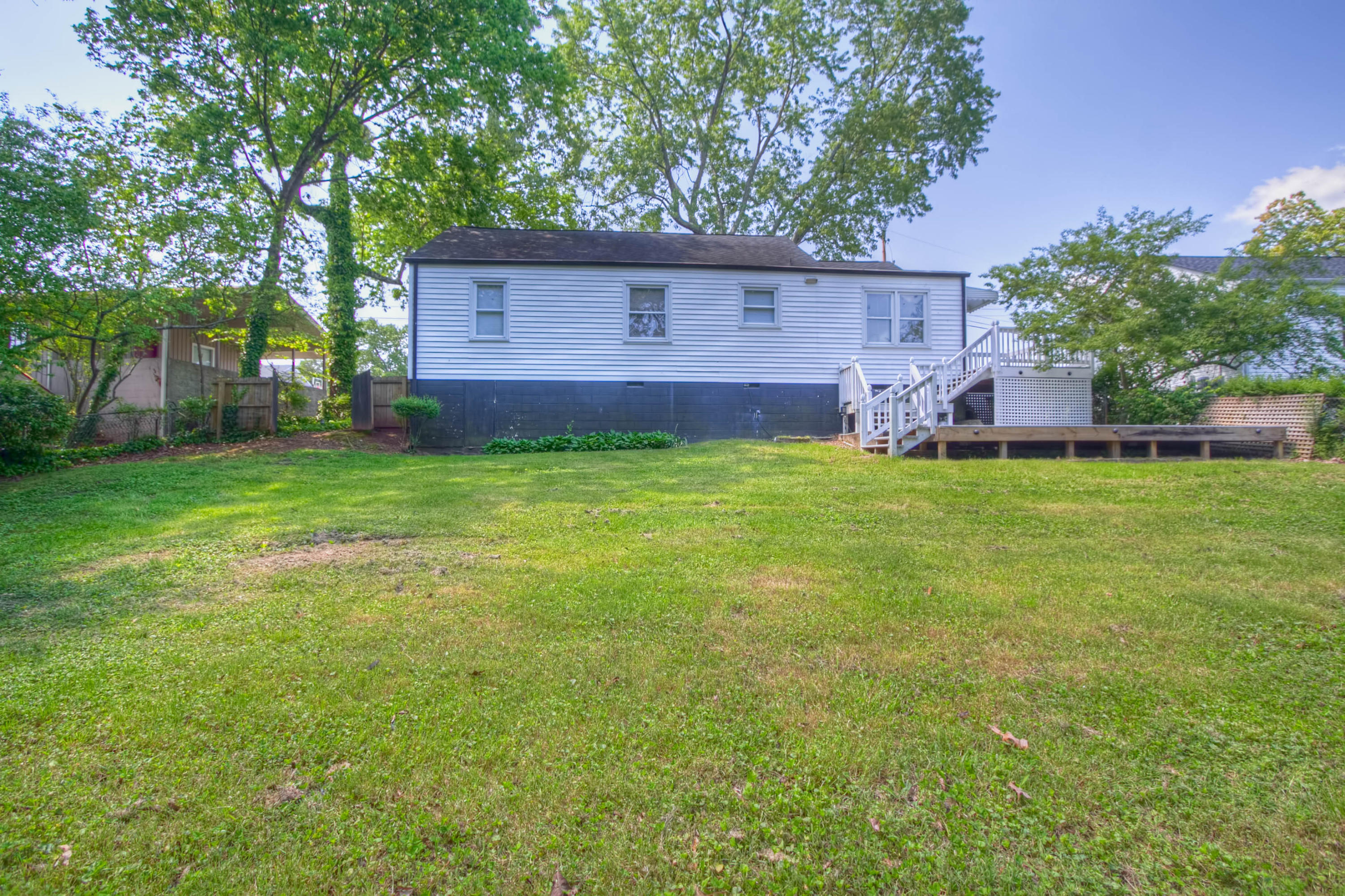 735 Munro Road Chattanooga, TN 37415 - Photo 14 of 15 Back of Home with large Deck