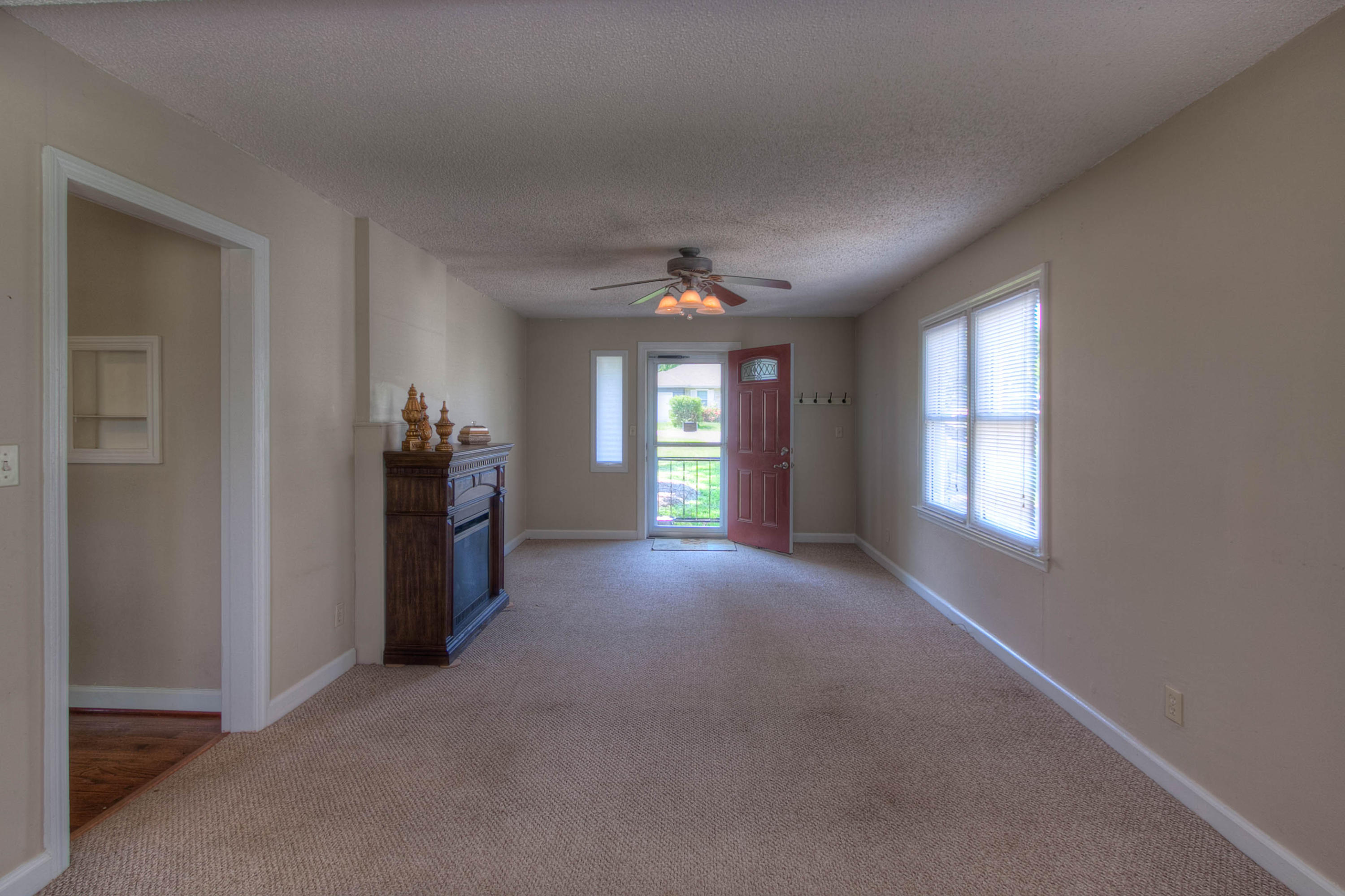 Living and Dining Area