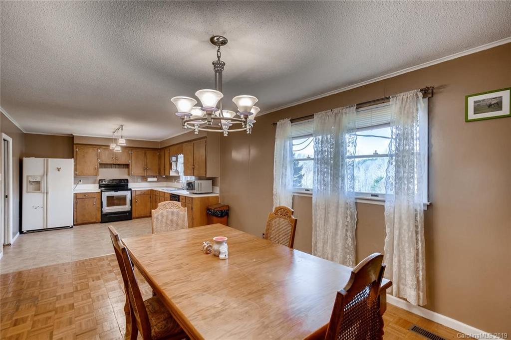 249 Mariposa Road Stanley, NC 28164 - Photo 4 of 11 Gallery Image 4