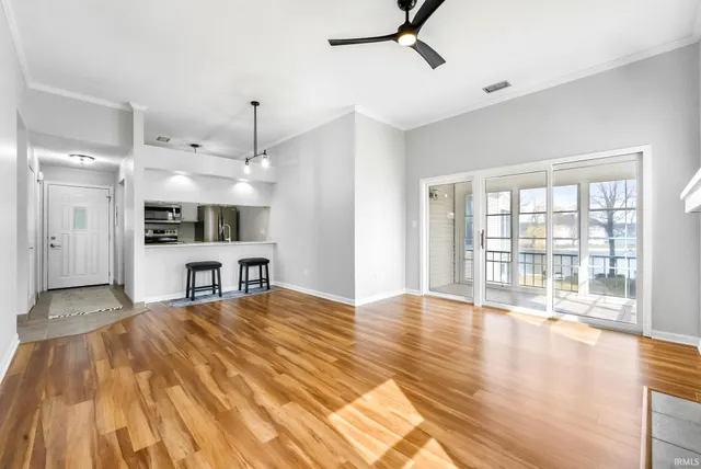 $349,900 | 300 East Medusa Street, Unit 5D, Syracuse, IN 46567