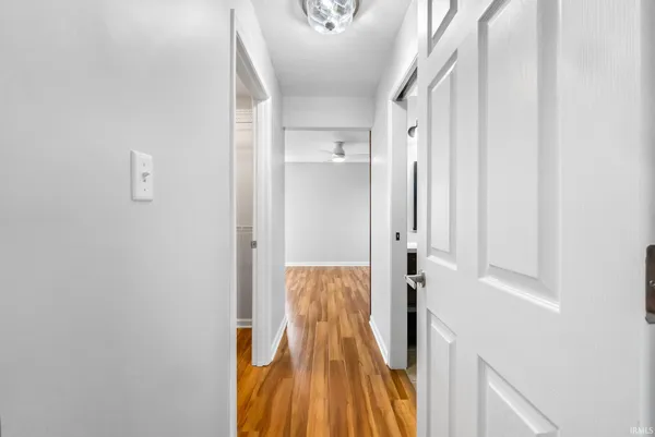 $349,900 | 300 East Medusa Street, Unit 5D, Syracuse, IN 46567