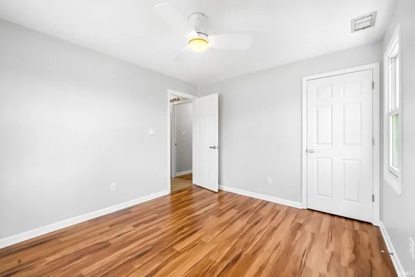 $349,900 | 300 East Medusa Street, Unit 5D, Syracuse, IN 46567