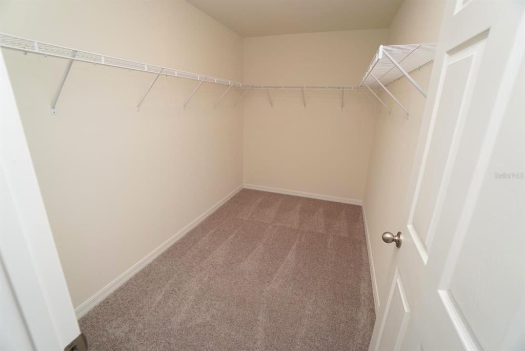 15932 Southwest 34th Court Road Ocala, FL 34473 - Photo 5 of 12 Gallery Image 5