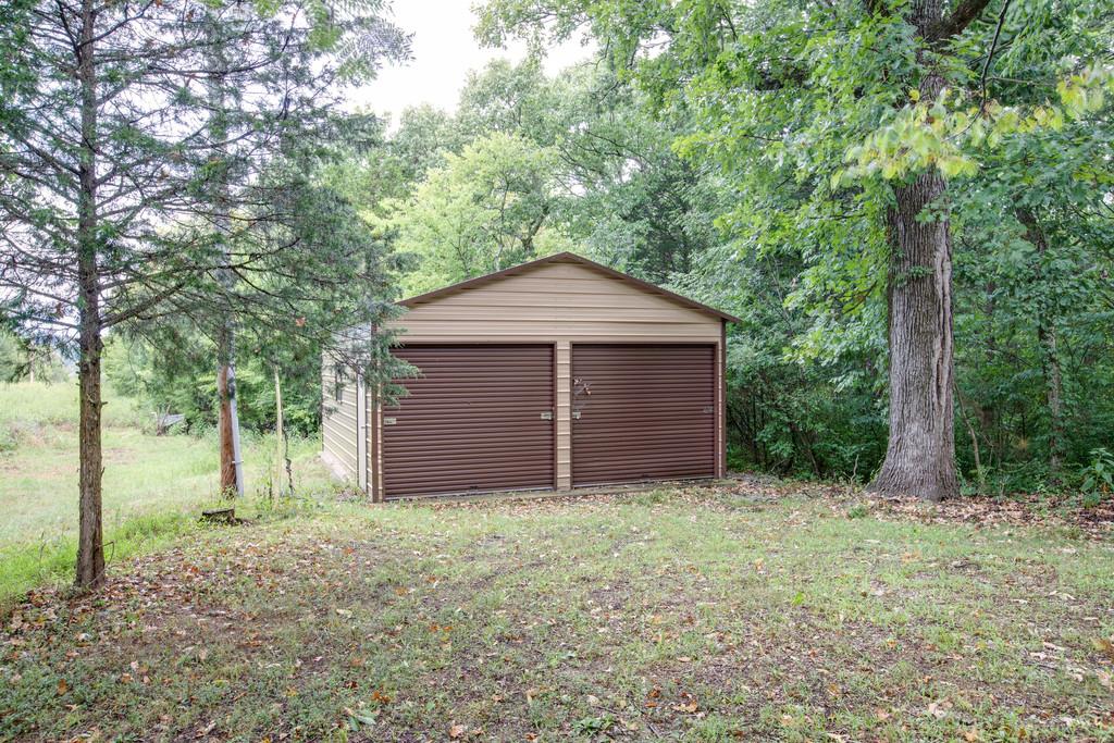 3340 Blazer Road Franklin, TN 37064 - Photo 28 of 29 a front view of a house with a garden