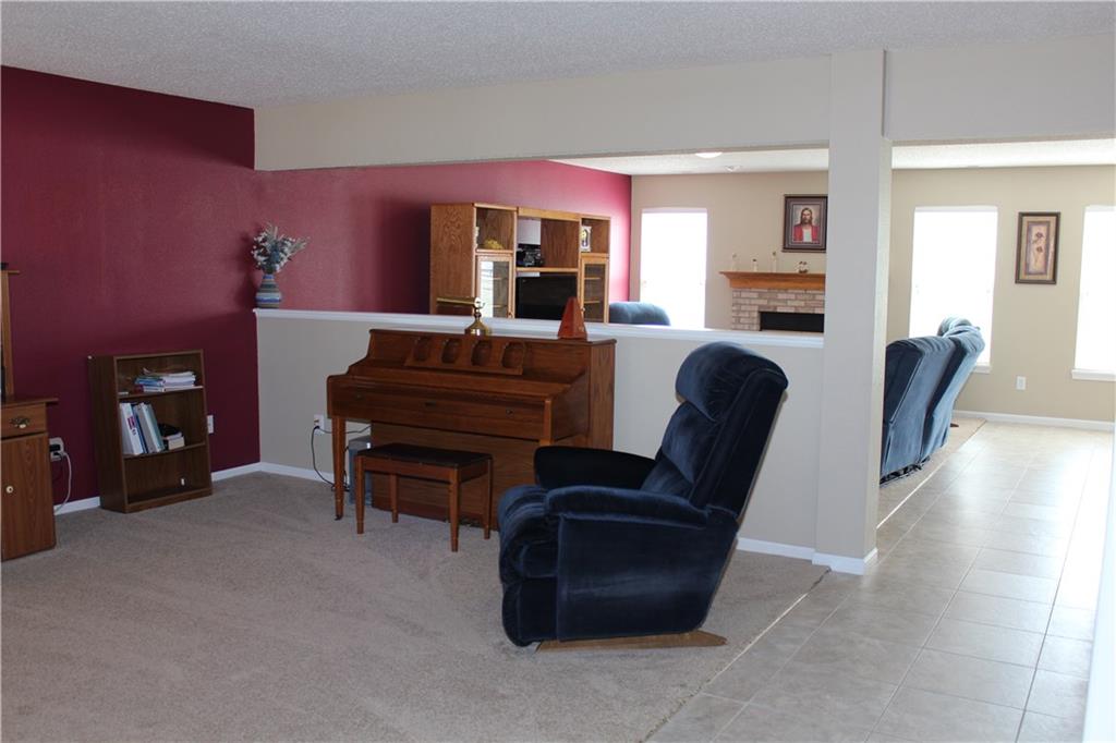 10837 Ravelle Road Indianapolis, IN 46234 - Photo 2 of 19 Gallery Image 2