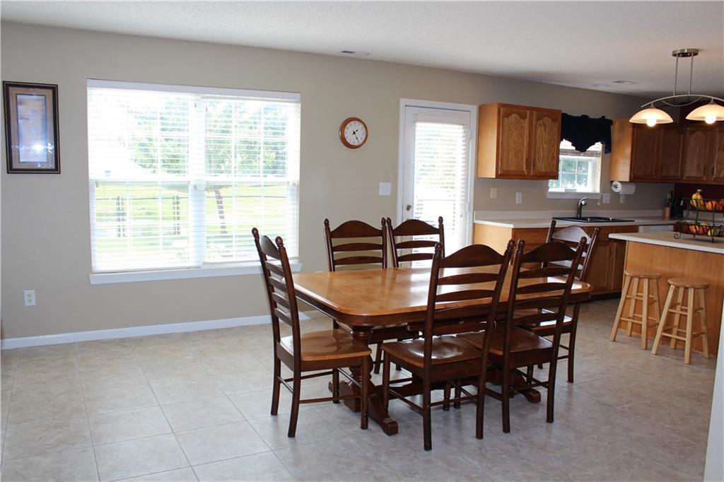 10837 Ravelle Road Indianapolis, IN 46234 - Photo 9 of 19 Gallery Image 9