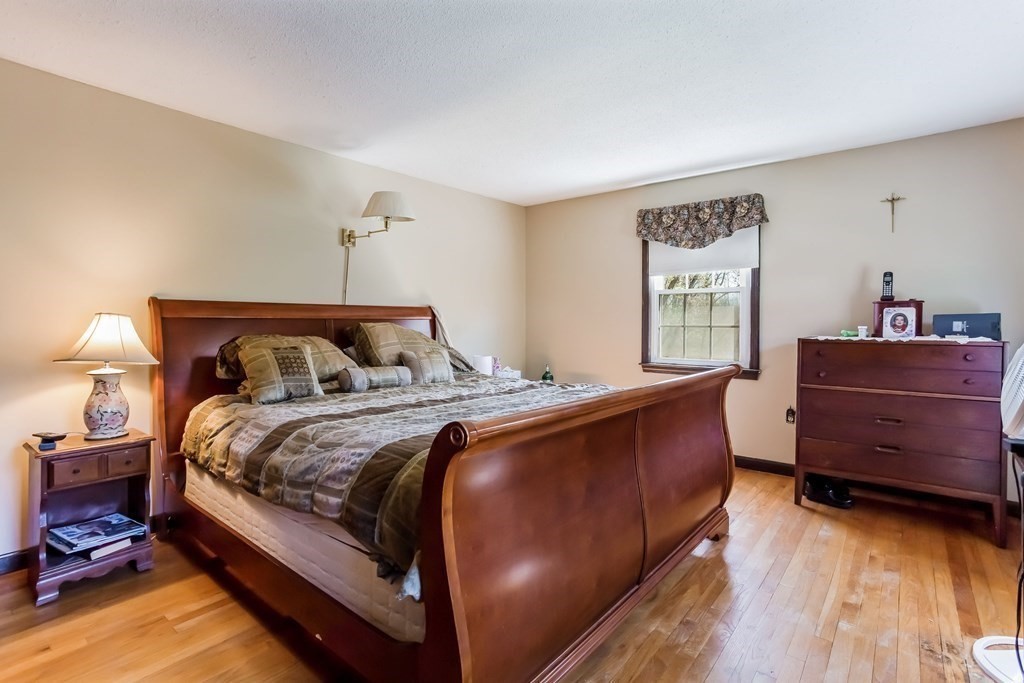143 Beacon Hill Road West Springfield, MA 01089 - Photo 24 of 36 Gallery Image 24