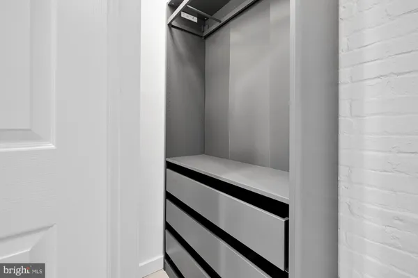 $2,100 | 1821 19th Street Northwest, Unit 1, Washington, DC 20009