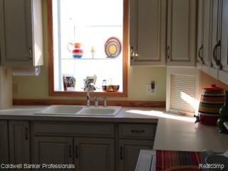 12055 Torrey Road Fenton, MI 48430 - Photo 12 of 15 IMG_4576.jpg
