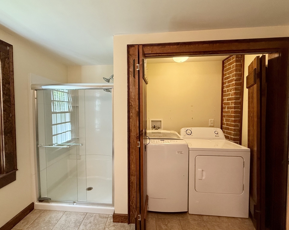 661 Bernardston Road Greenfield, MA 01301 - Photo 14 of 42 Gallery Image 14