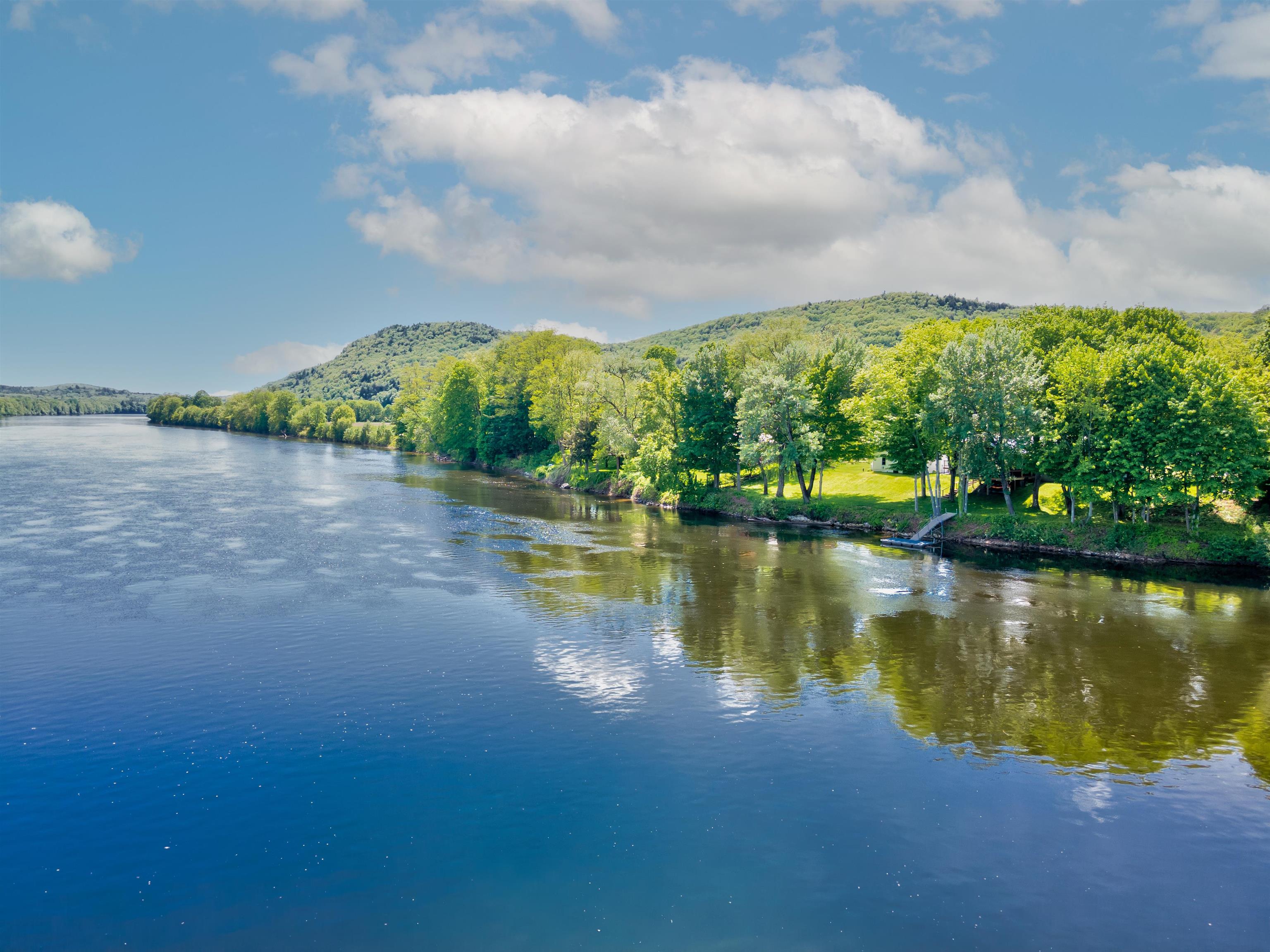 513 Old Connecticut River Road Springfield, VT 05156 - Photo 34 of 37