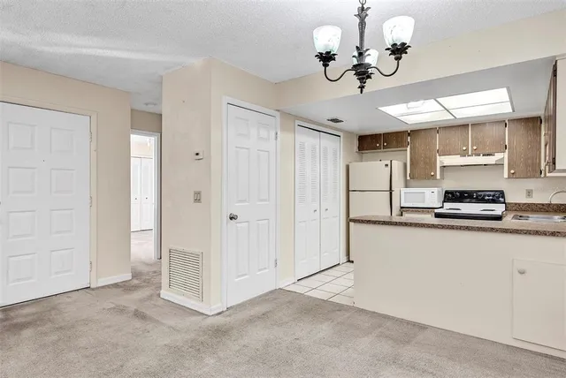 $179,000 | 168 Windtree Lane, Unit 203, Winter Garden, FL 34787