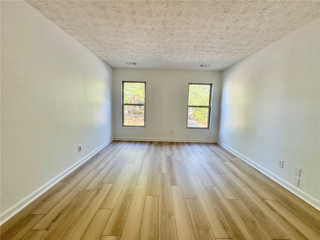 1911 Barrow Way Duluth, GA 30096 - Photo 8 of 19