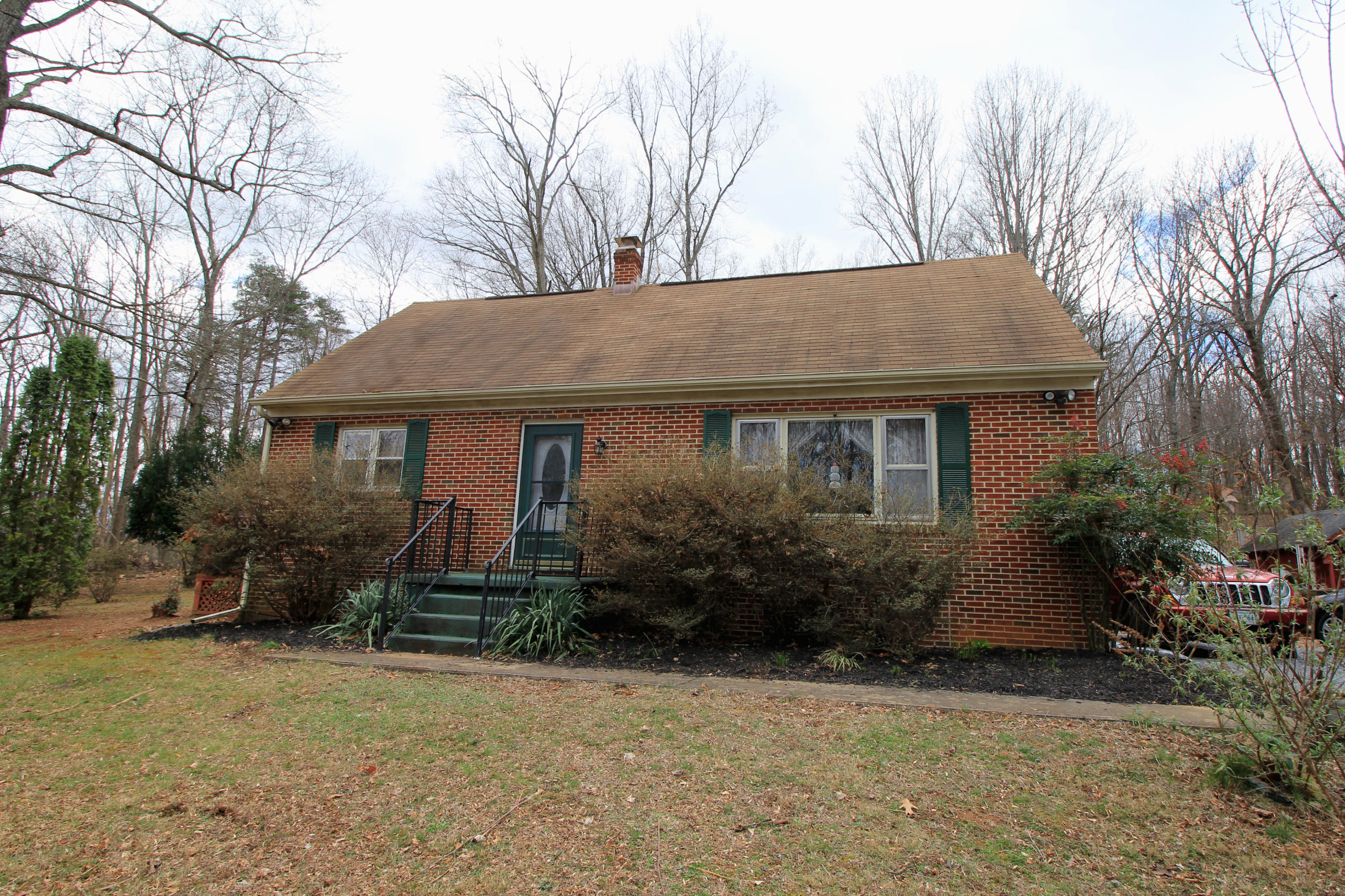 123 High Bridge Church Road Natural Bridge, VA 24578 - Photo 1 of 15 Front View