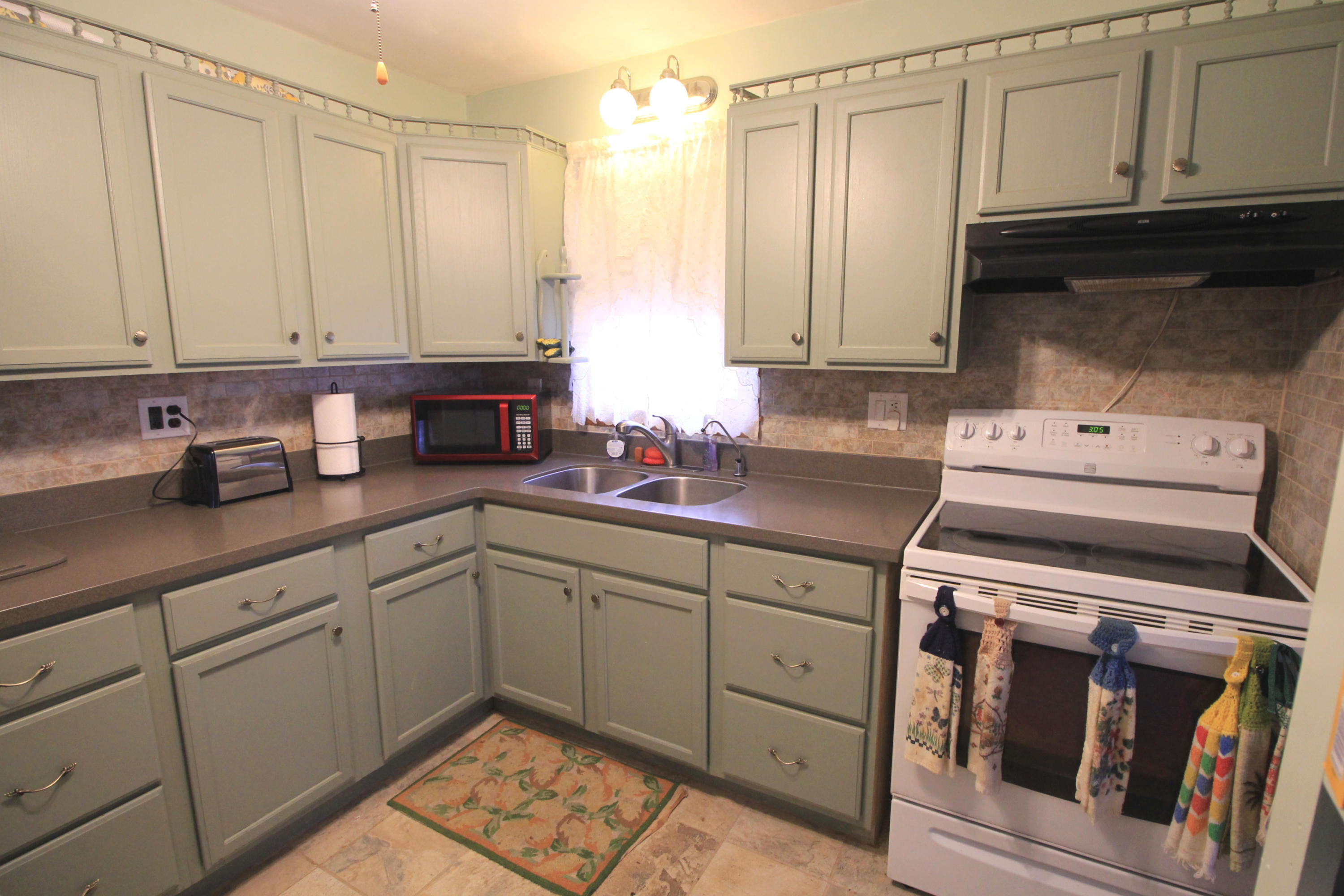 123 High Bridge Church Road Natural Bridge, VA 24578 - Photo 6 of 15 Kitchen 2