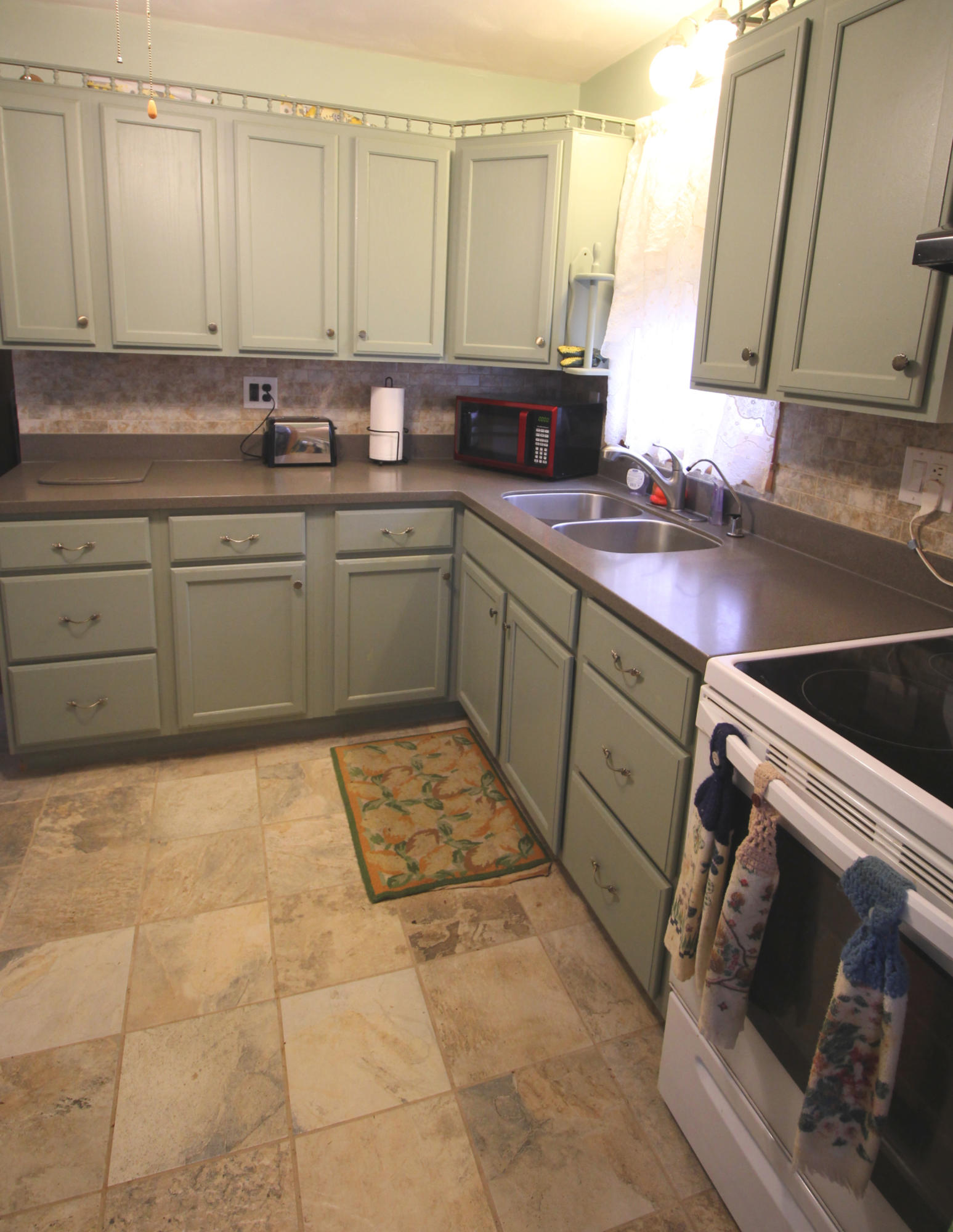 123 High Bridge Church Road Natural Bridge, VA 24578 - Photo 7 of 15 Kitchen 1