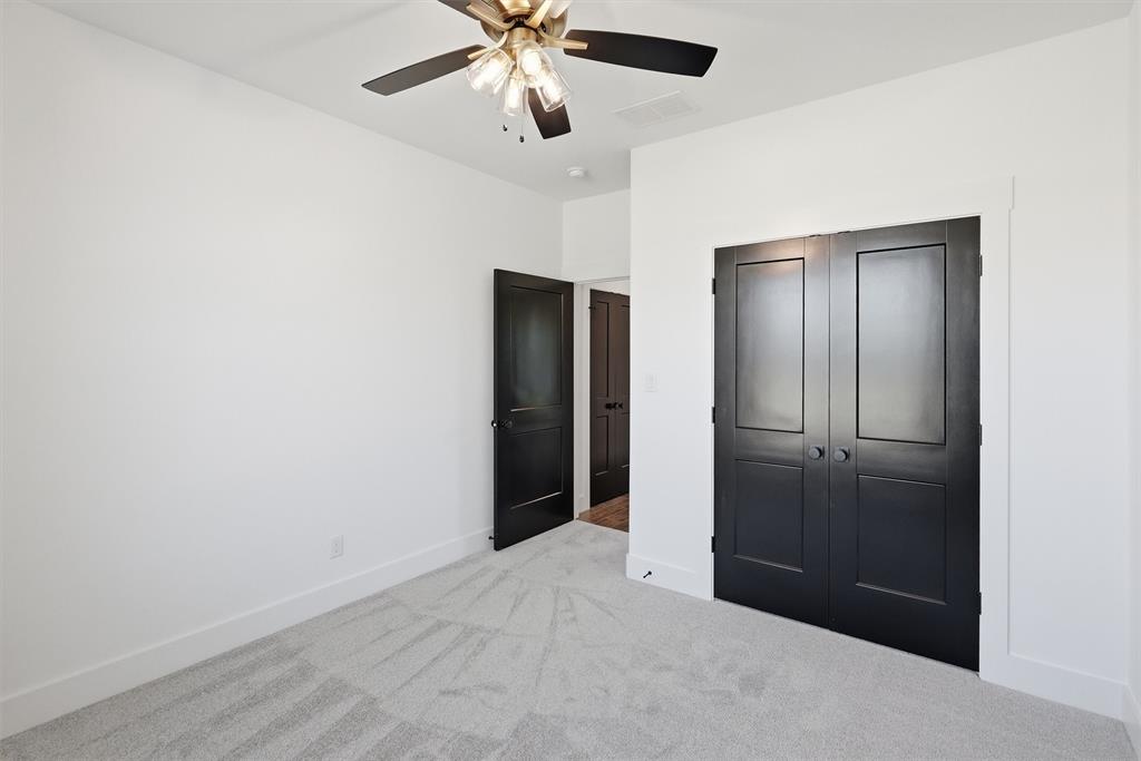 809 Lavender Court Tolar, TX 76476 - Photo 22 of 40