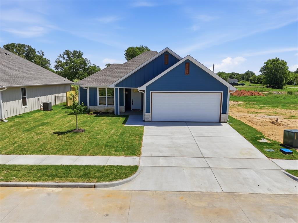 809 Lavender Court Tolar, TX 76476 - Photo 34 of 40