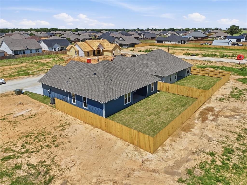 809 Lavender Court Tolar, TX 76476 - Photo 38 of 40