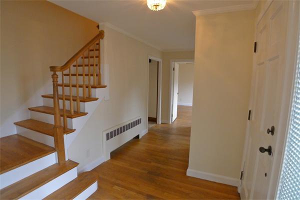 11 Cameron Road Lynn, MA 01904 - Photo 6 of 18 Gallery Image 6
