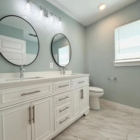 $3,200 | 2222 16th Street, Lubbock, TX 79401