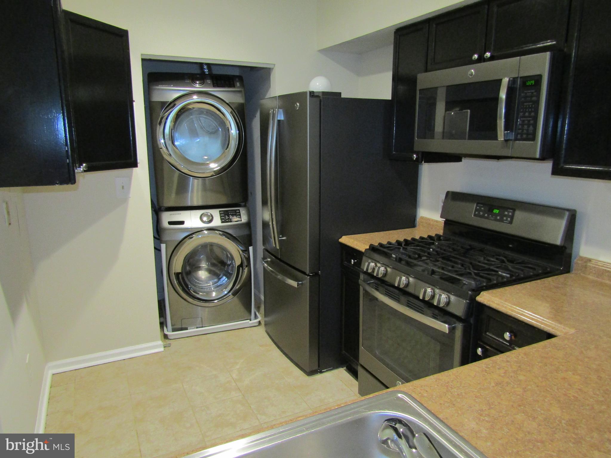 12919 Alton Square, Unit 106 Herndon, VA 20170 - Photo 3 of 44 Kitchen