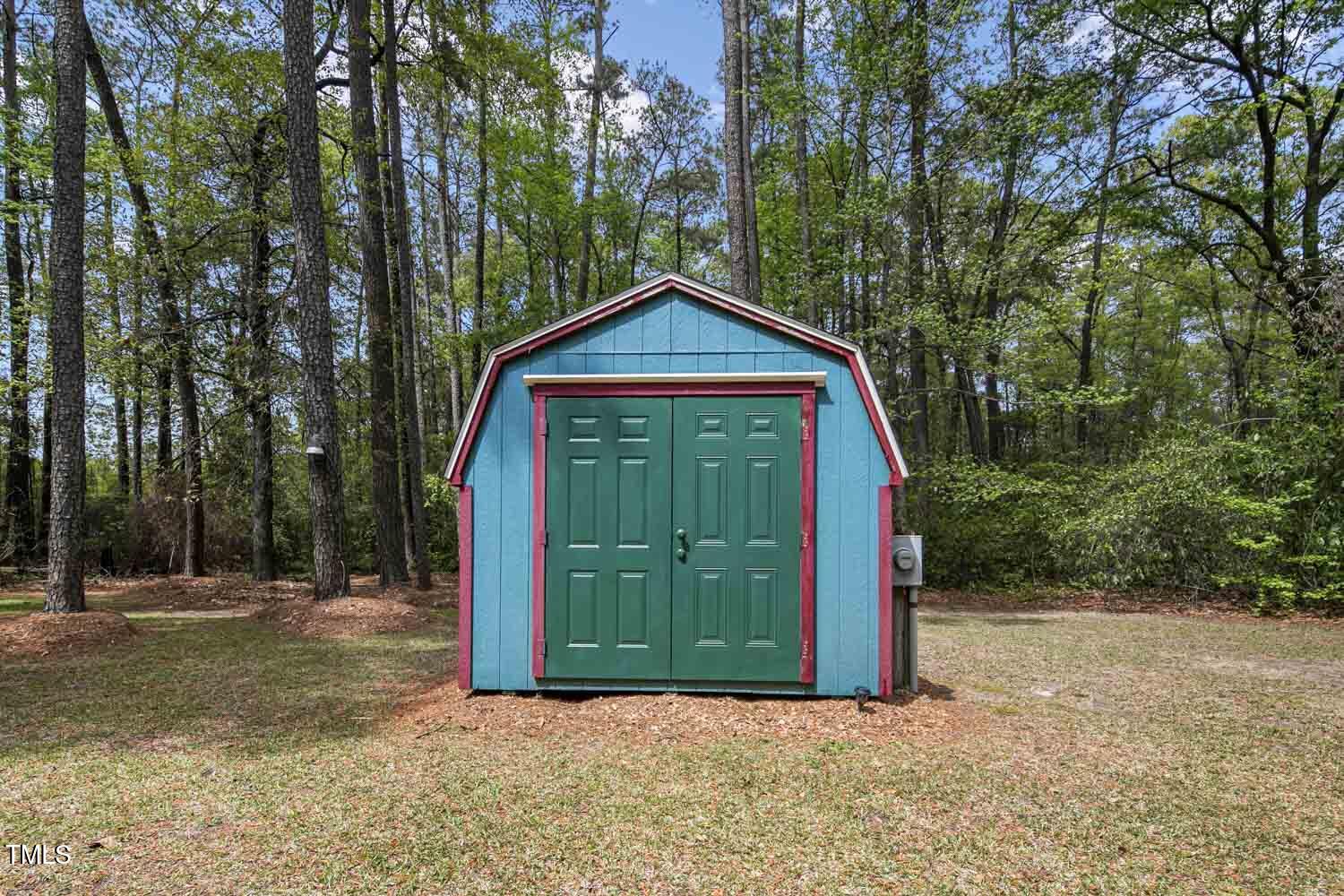 952 Glover Road Dunn, NC 28334 - Photo 27 of 31 26