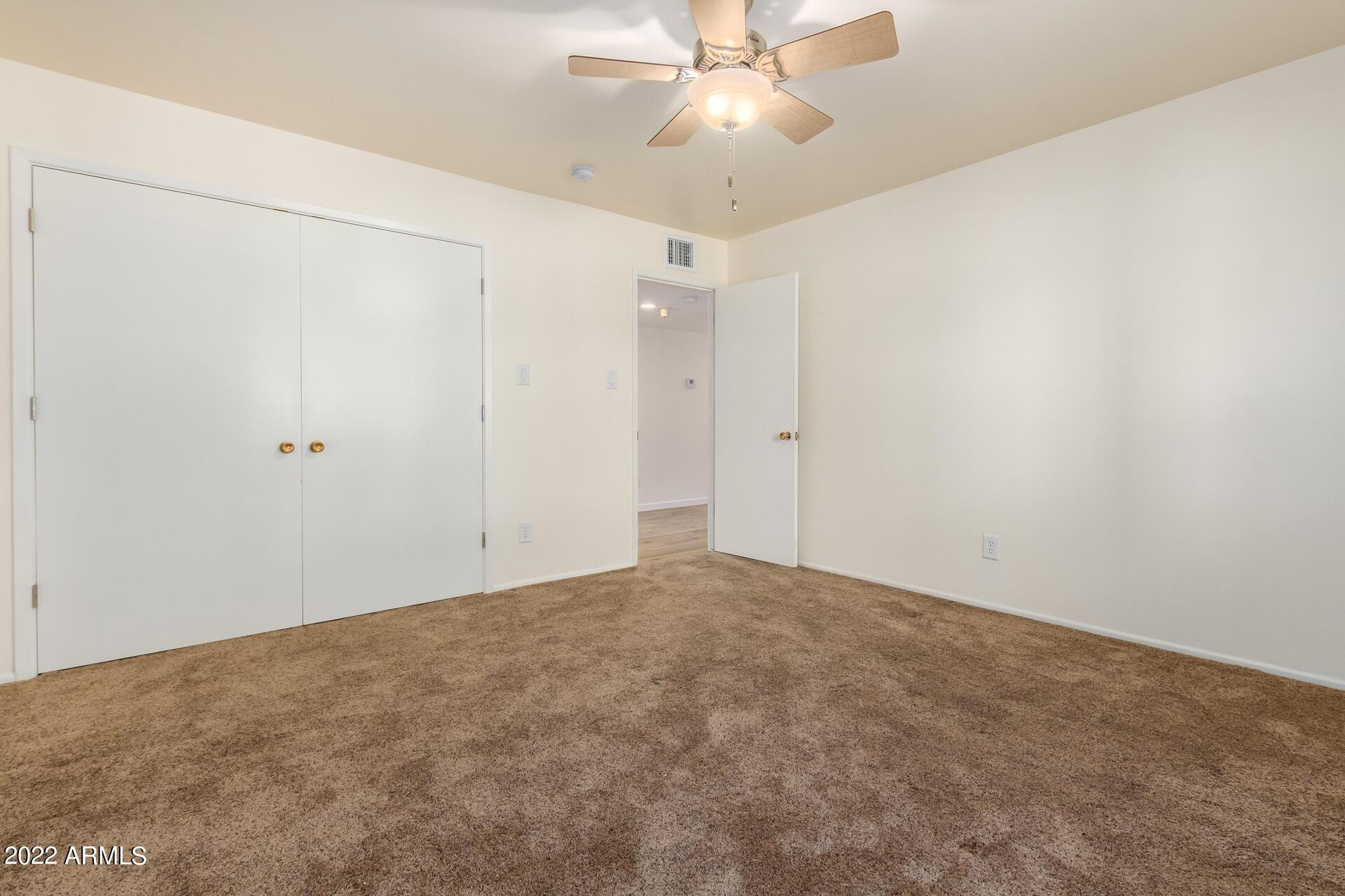 1211 West Hayward Avenue Phoenix, AZ 85021 - Photo 18 of 26 a view of an empty room