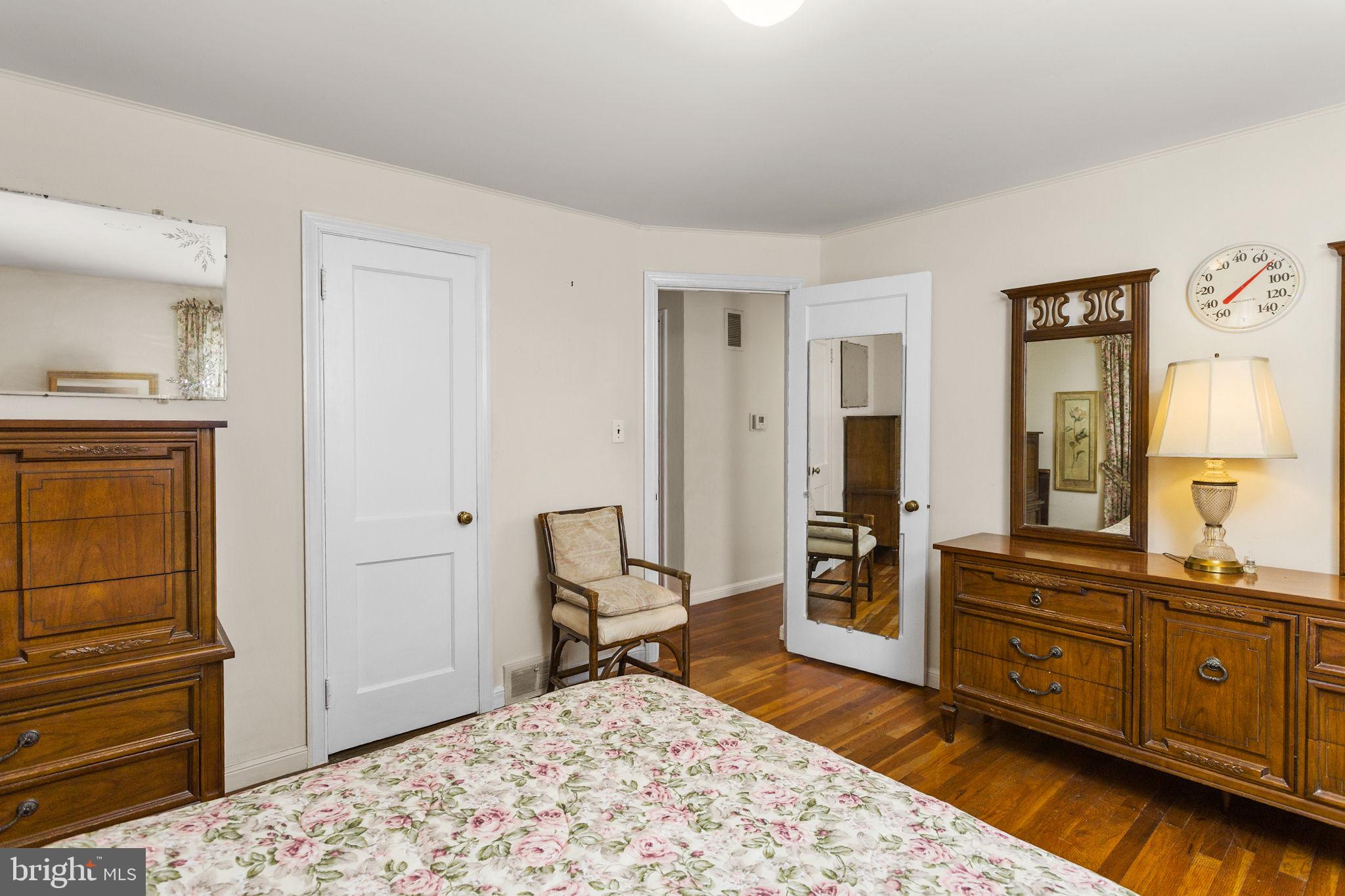 6 Weston Road Ewing, NJ 08618 - Photo 15 of 39 Gallery Image 15