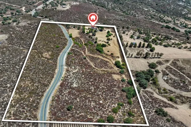 $1,075,000 | 25861 East Old Julian Highway, Ramona, CA 92065