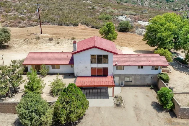 $1,075,000 | 25861 East Old Julian Highway, Ramona, CA 92065