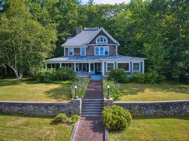 $795,000 | 242 Prospect Hill Road, Sunapee, NH 03782