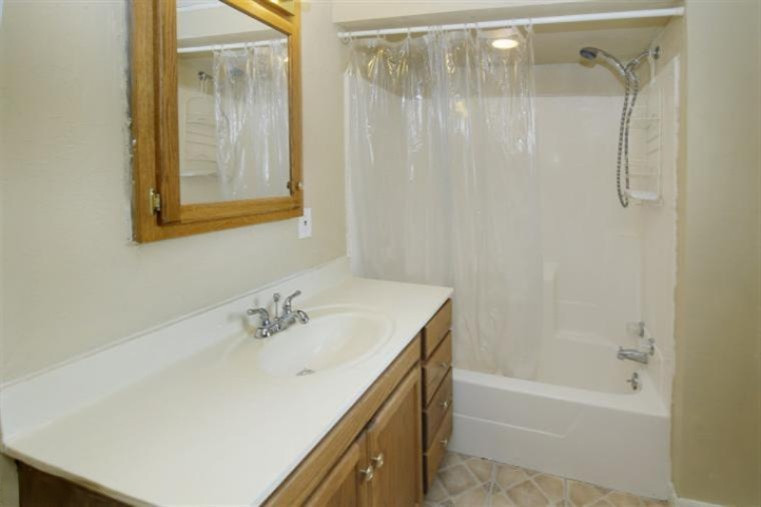 1106 5th Street Three Rivers, MI 49093 - Photo 11 of 14 Additional Photo