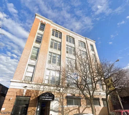 $200,000 | 175 Broadway, Unit 205, Paterson, NJ 07501