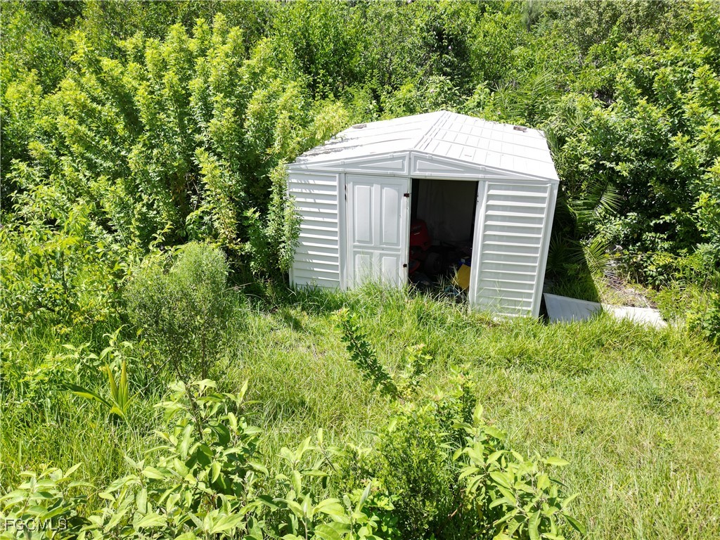 7141 Congdon Road Fort Myers, FL 33908 - Photo 7 of 9