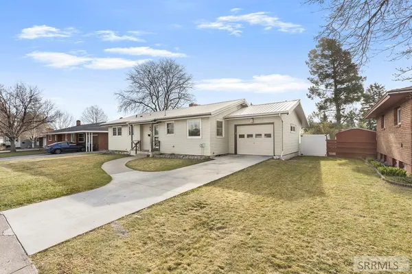 $369,000 | 842 Claire View Lane, Idaho Falls, ID 83402