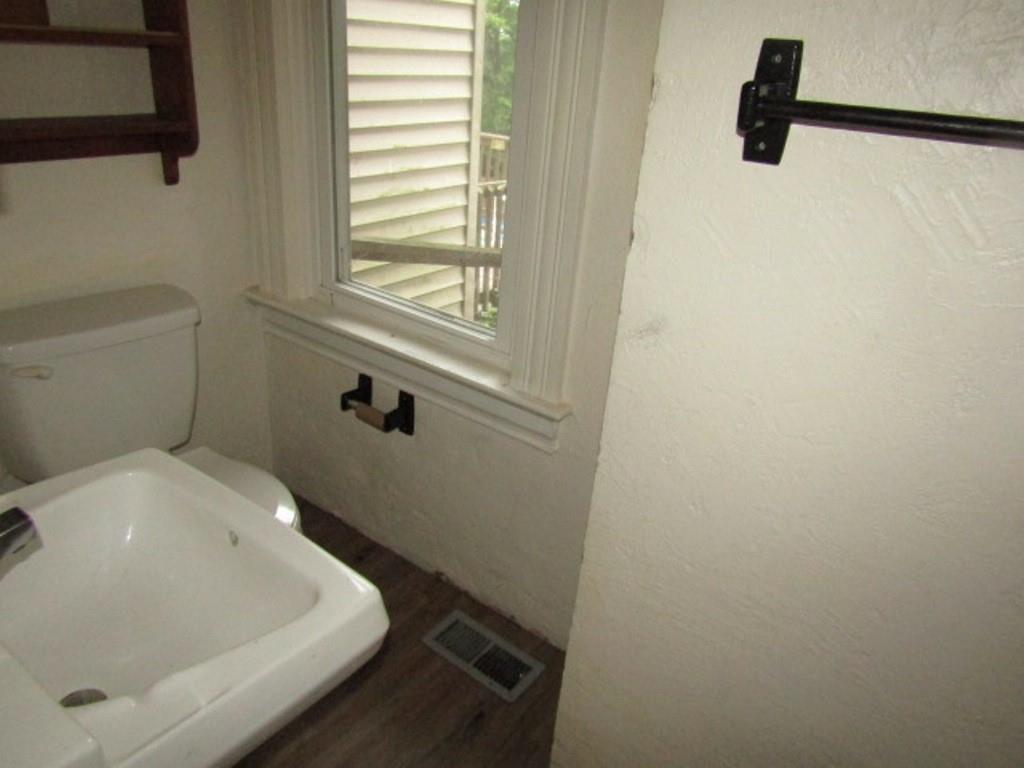 223 Second Street North Jeannette, PA 15644 - Photo 12 of 23