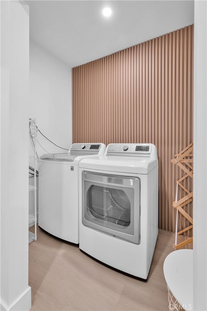 3115 Arvia Street, Unit 1A Los Angeles, CA 90065 - Photo 33 of 45 a utility room with dryer and washer