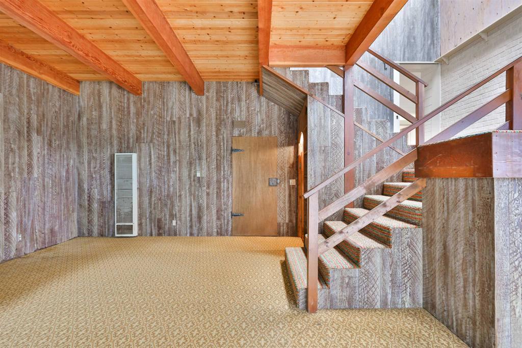 5930 Waverly Avenue La Jolla, CA 92037 - Photo 44 of 61 a view of entryway