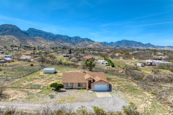 $359,500 | 3821 East Keeling Road, Hereford, AZ 85615