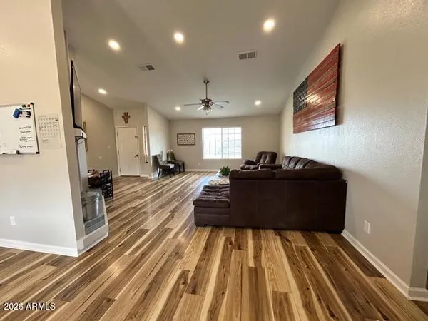 $359,500 | 3821 East Keeling Road, Hereford, AZ 85615