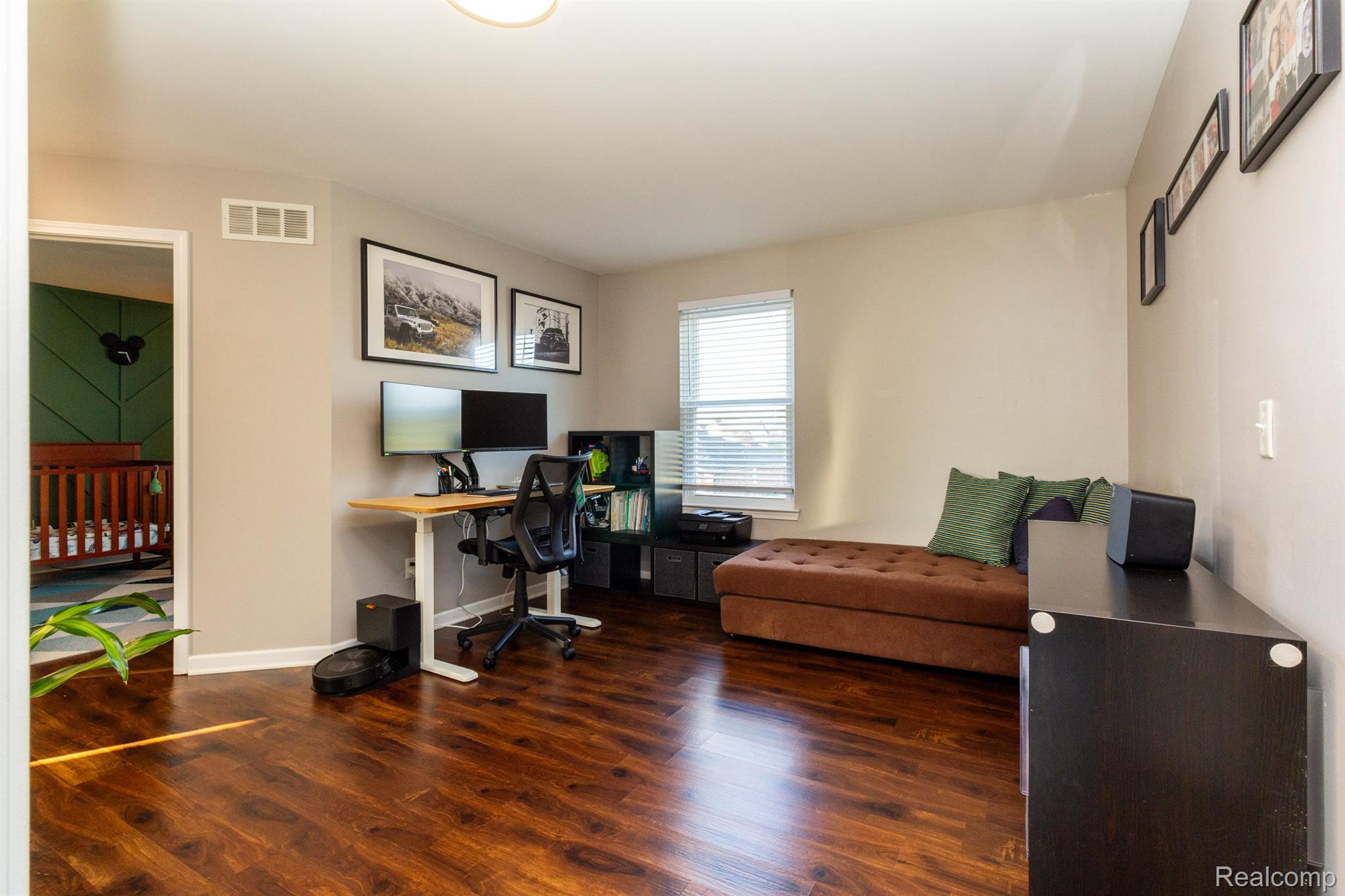 47787 Gloede Road Macomb, MI 48044 - Photo 22 of 50 Gallery Image 22