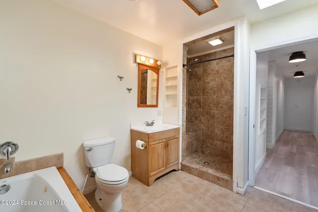 $1,095,000 | 921 South Orlando Avenue, Cocoa Beach, FL 32931