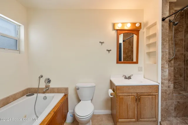 $1,095,000 | 921 South Orlando Avenue, Cocoa Beach, FL 32931