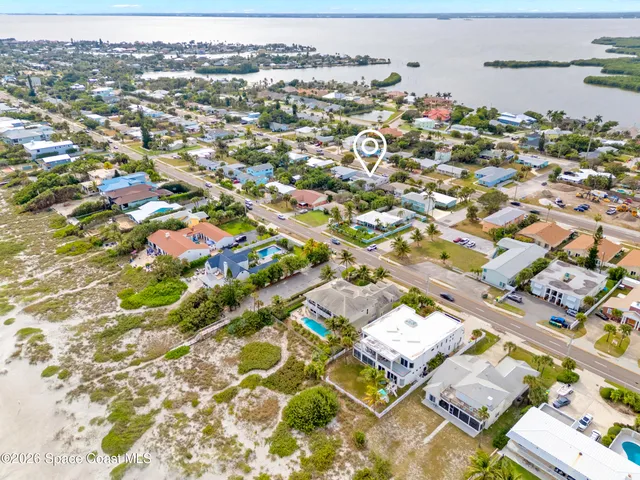 $1,095,000 | 921 South Orlando Avenue, Cocoa Beach, FL 32931